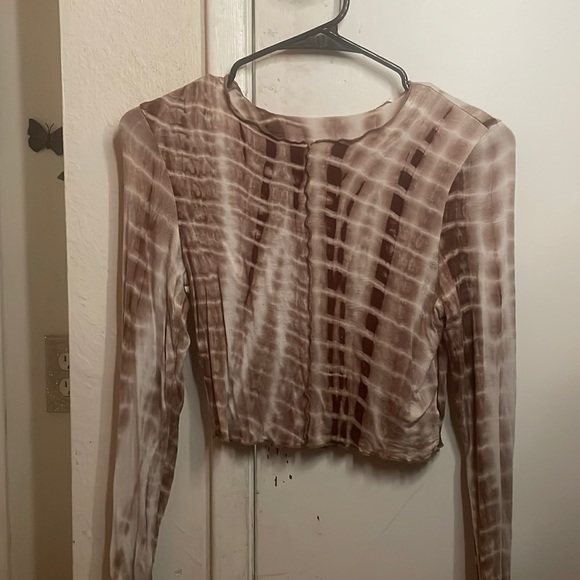 Pink Patterned Crop-Top - Picture 1 of 2